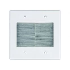 Brand new ✨ Monster Just Hook It Up White 2 gang Plastic Home Theater Brush Wall Plate 1 pk ⭐